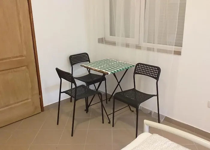Kisdunapart 510 Motel